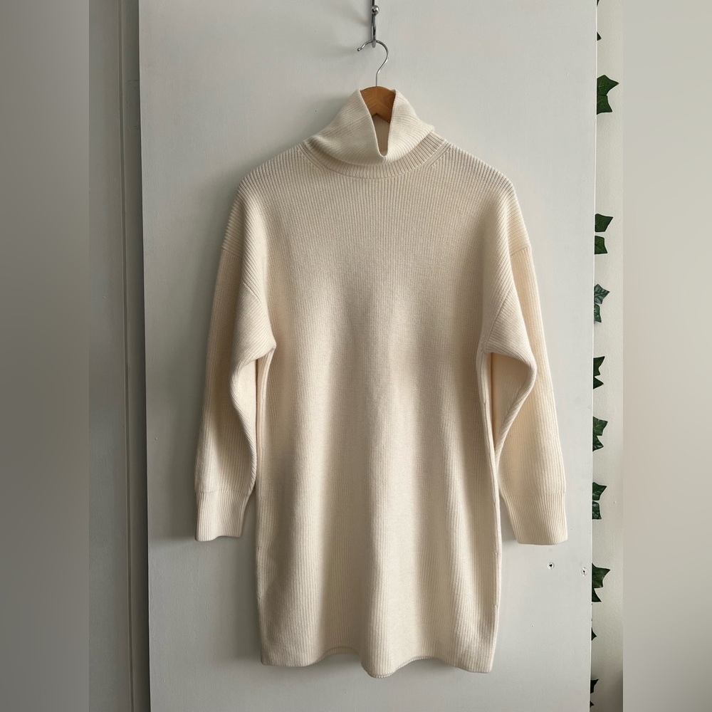 NWOTS Babaton Maclean Oversized merino wool turtleneck sweater dress - Picture 14 of 15
